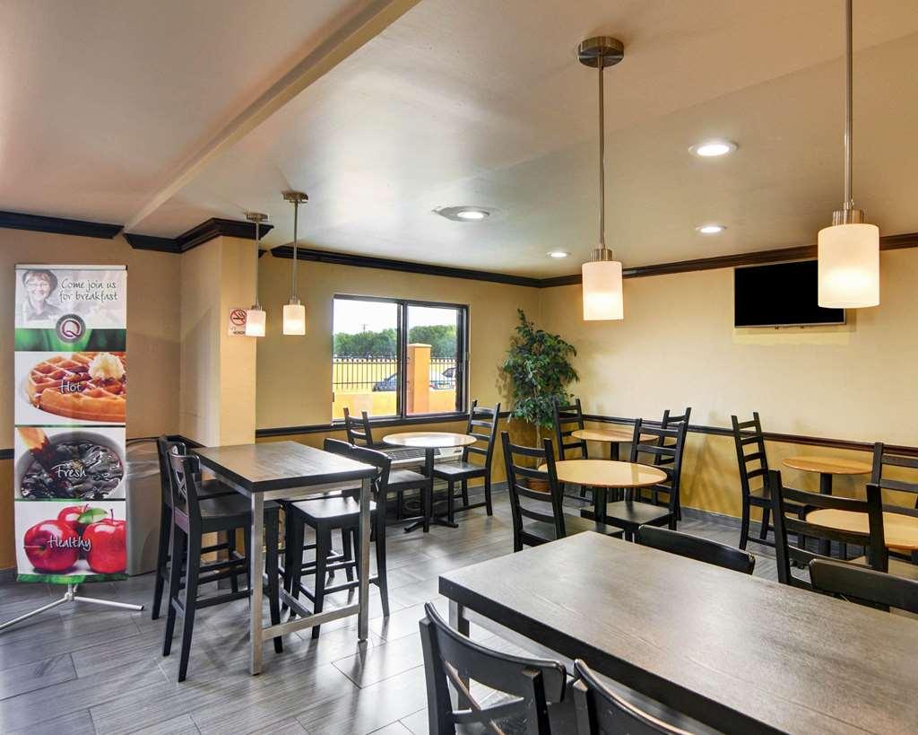 Quality Inn Dfw Airport North - Irving Restaurant photo