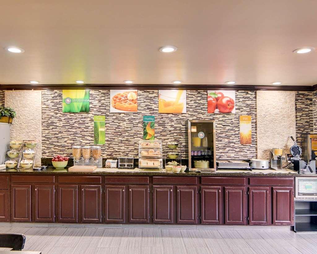 Quality Inn Dfw Airport North - Irving Restaurant photo